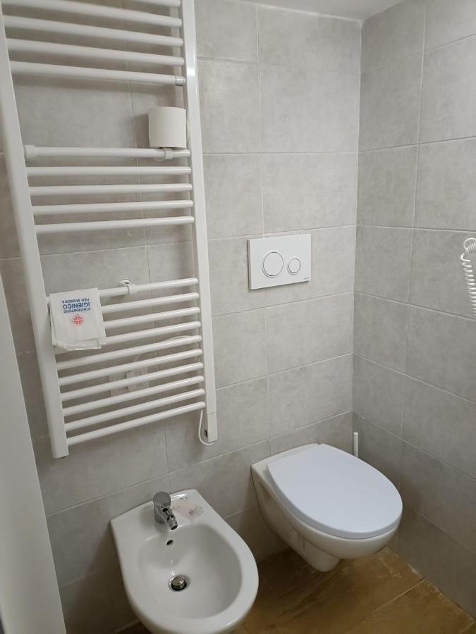 Mirosa Mini Loft Home Self Check In Bari Bagian luar foto